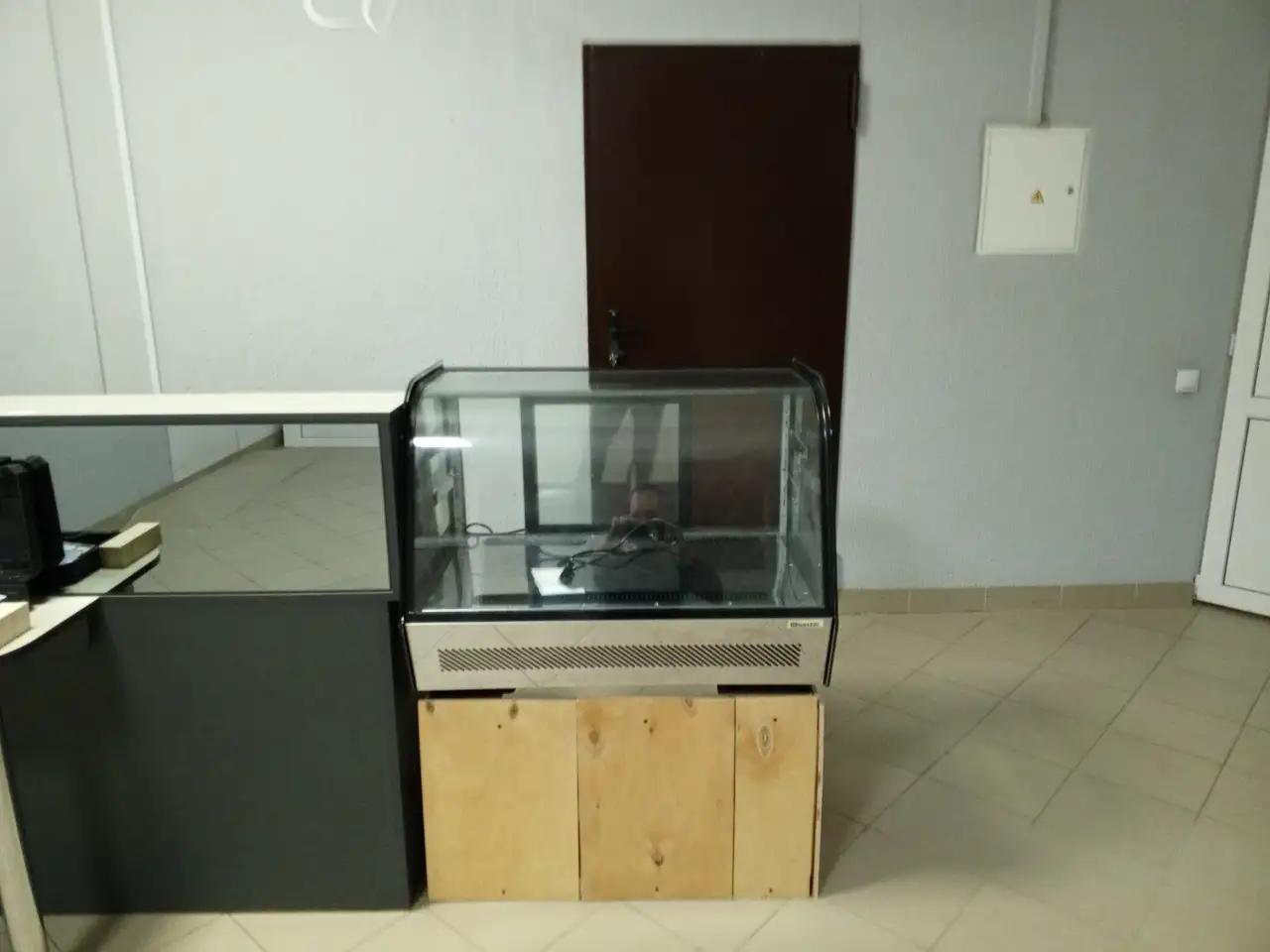 Продажа ветрины, фотография 2