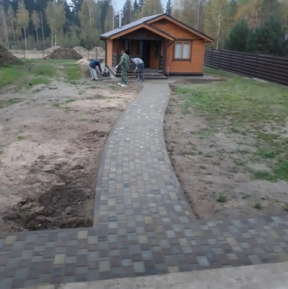 Укладка тротуарной плитки, фотография 2