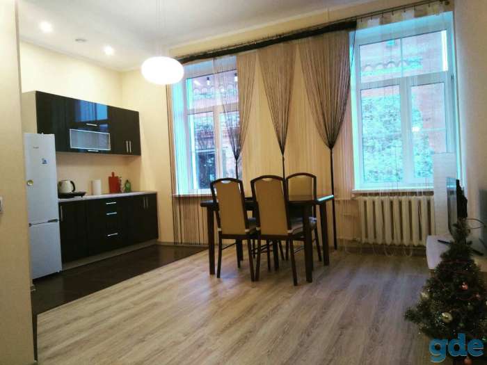 Квартира на сутки в центре Лиды, Замковая 3, фотография 1