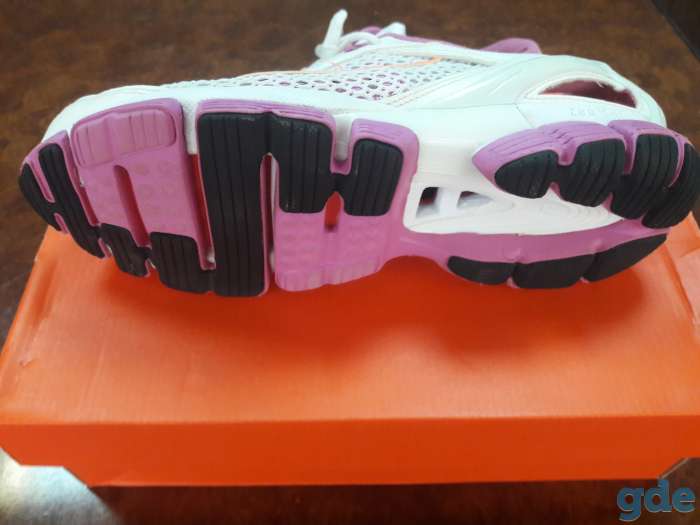 Кроссовки-сетка Nike оригинальные, фотография 7