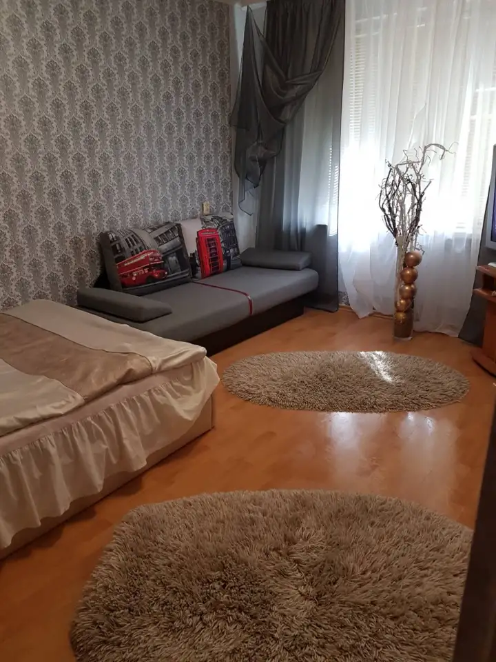 Квартира на сутки по ул. Космонавтов 16, фотография 2