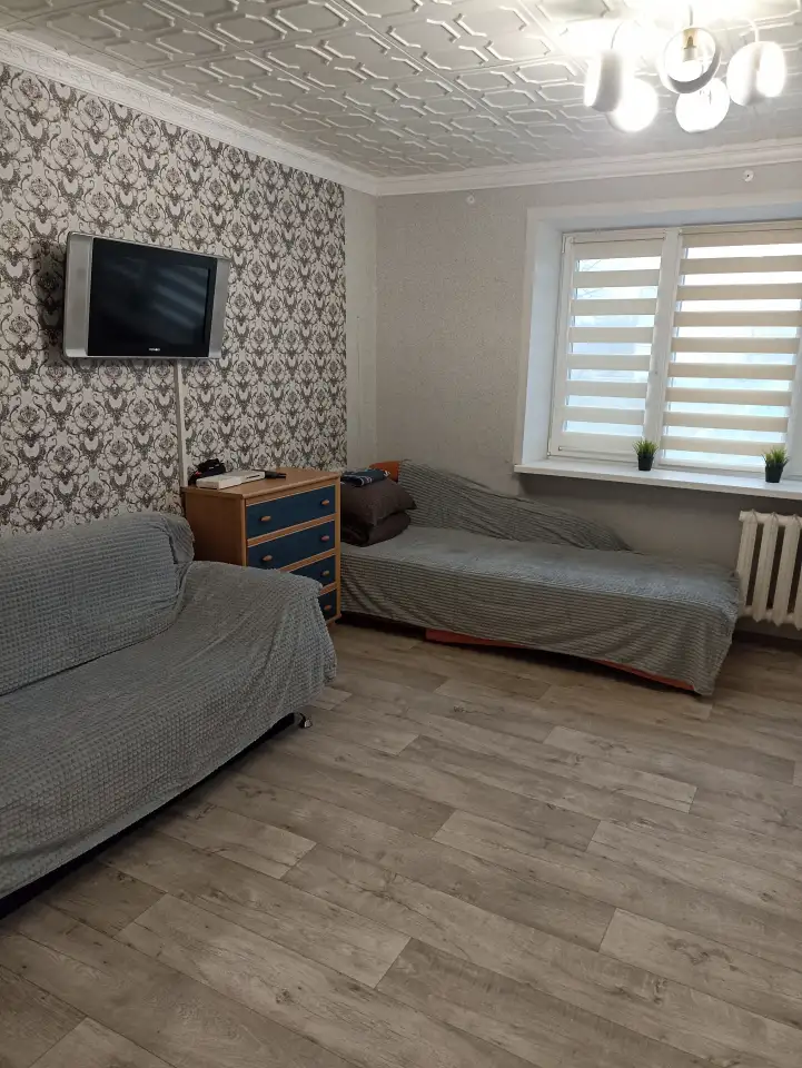 Квартира на сутки, ул. Ленина 141, фотография 1