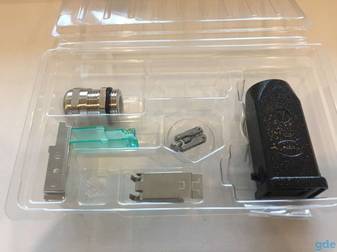Разъем HARTING RJ Industrial Gigalink Cat. 6a IP67, фотография 1
