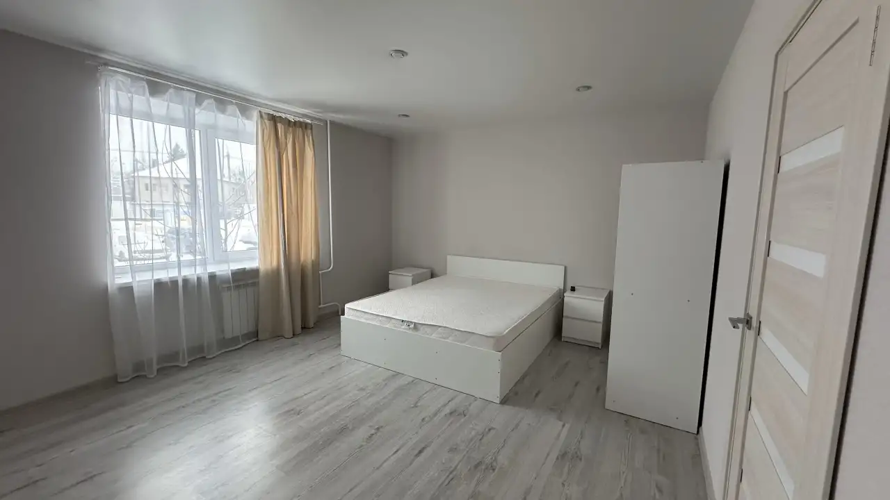 Продается  3-комнатную квартиру, г. Белоозерск, фотография 1
