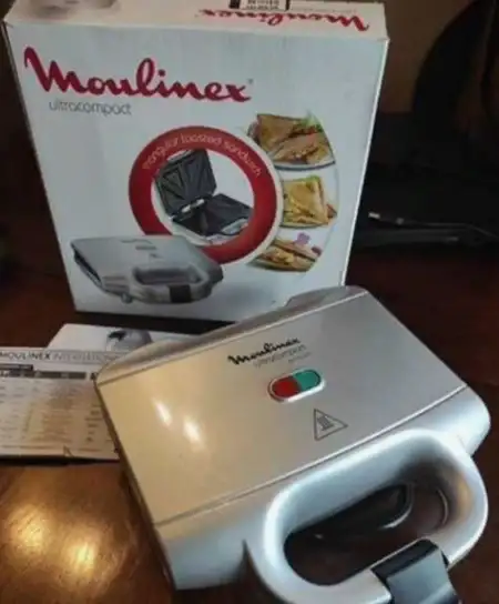 Бутербродница Moulinex Ultracompact 9000 s1 SM154135 электрический гриль сэндвичница, фотография 3