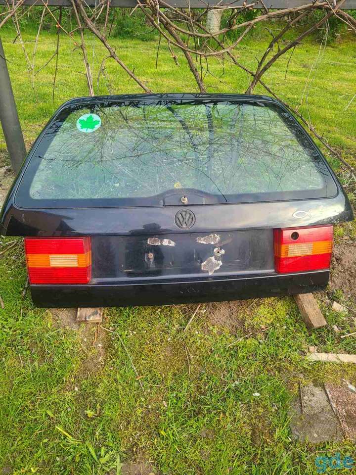Продам крышку багажника, фотография 1