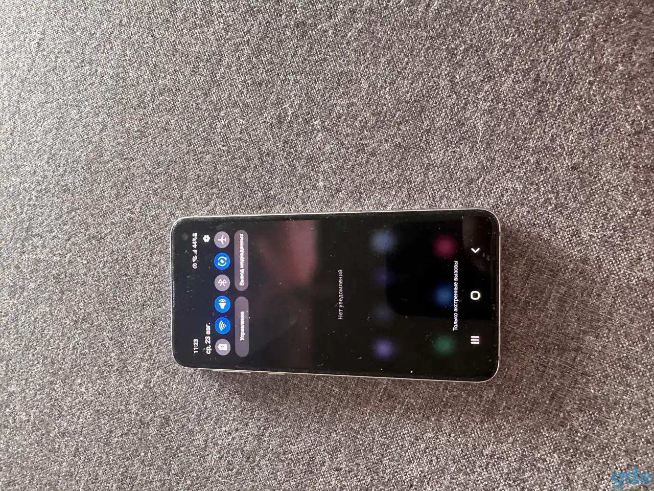 Samsung s10e, фотография 2