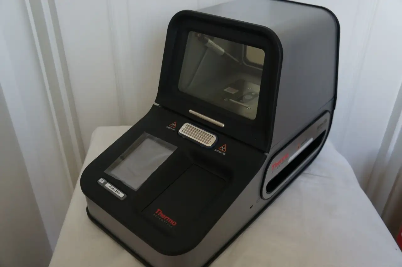 Thermo Scientific Niton DXL Precious Metal Analyzer, фотография 2