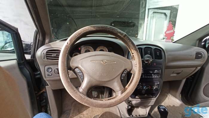 Продам Chrysler Grand Voyager IV, 2001, фотография 2