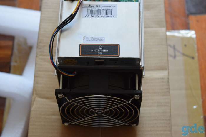 Новый Asic (Асик) AntMiner S9, фотография 5