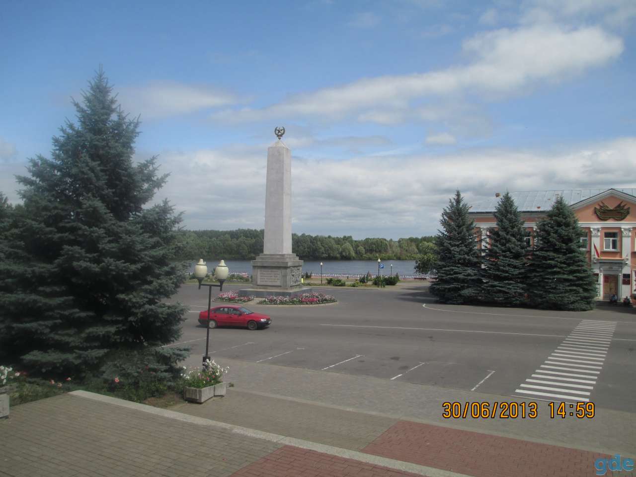 Продаётся 2-комнатная квартира в Лоеве, ул. Комсомольская, 4, кв. 12, фотография 3