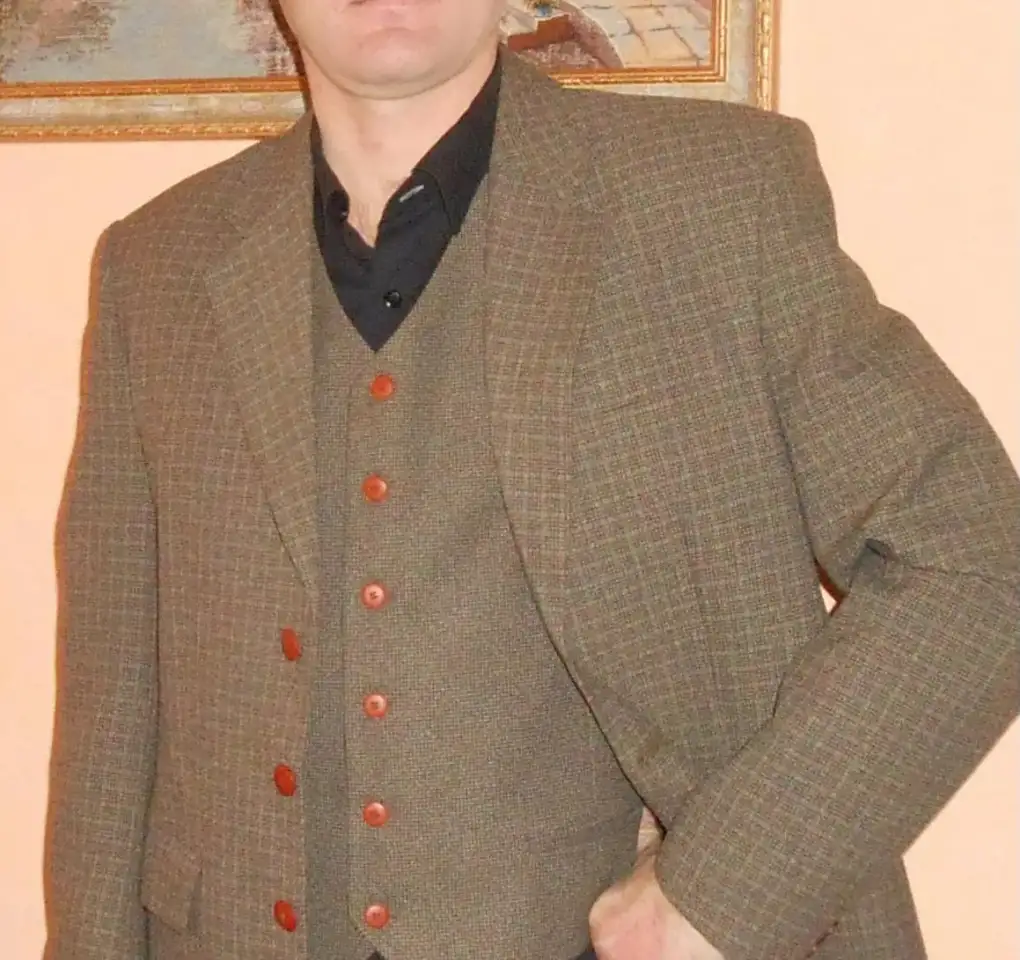 Пиджак и желетка, фотография 1