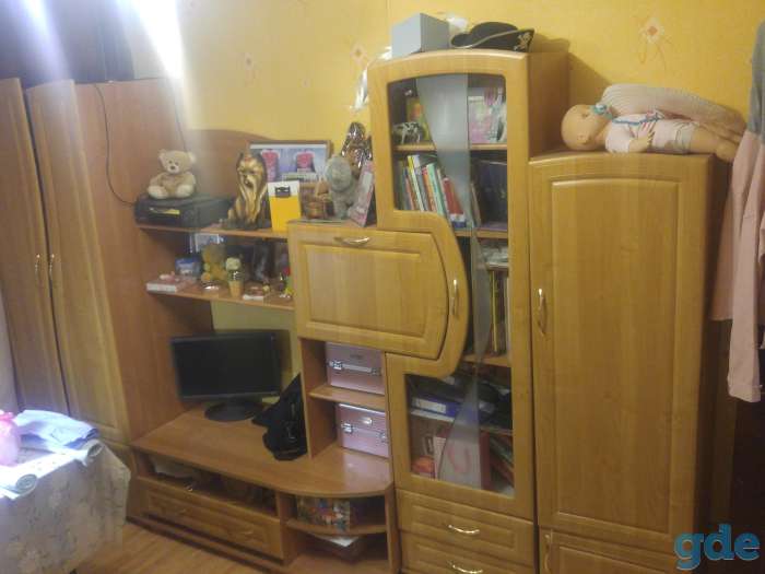 Продам секцию и рабочий стол, фотография 1