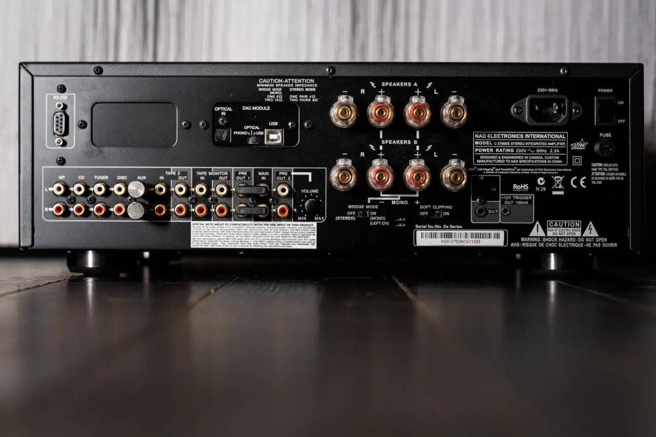 Усилитель NAD C375BEEЦАП(DAC module), фотография 2