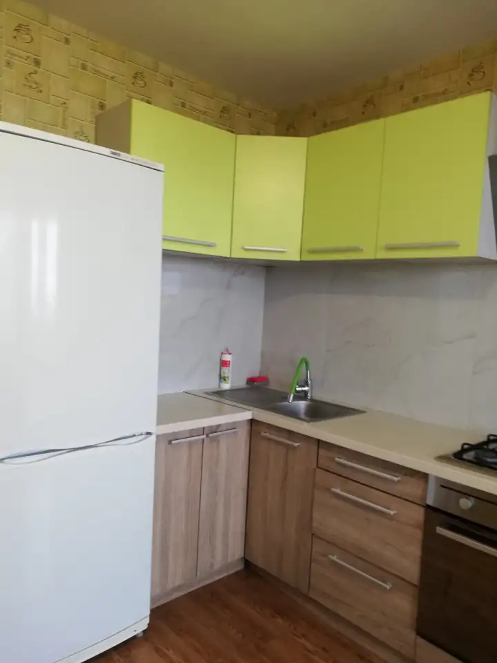 сдам квартиру на длительный срок, ул. Магистральная,3, фотография 2