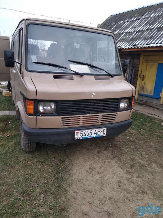Продается автомобиль Мерседес-Бенц207, фотография 1