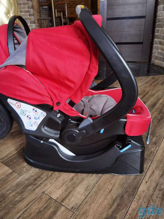 Коляска Chicco 3 в1, фотография 6