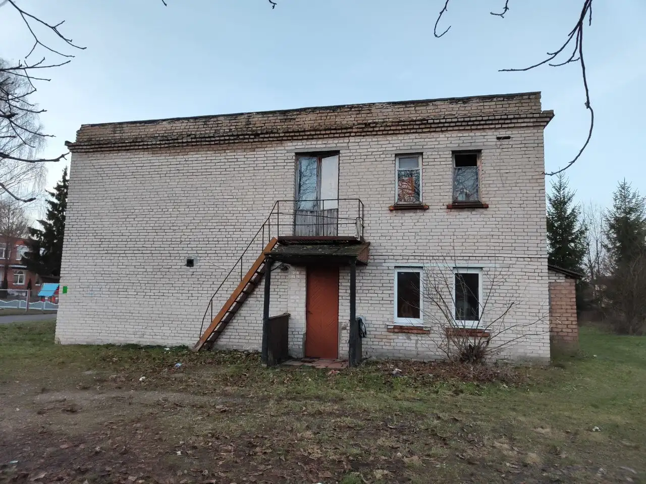 Продажа здания общежития, р-н д.Пинчковичи ул.Березовая 12, фотография 7