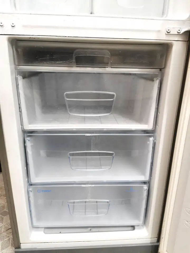 Холодильник Indesit 200 см. Доставка, фотография 6
