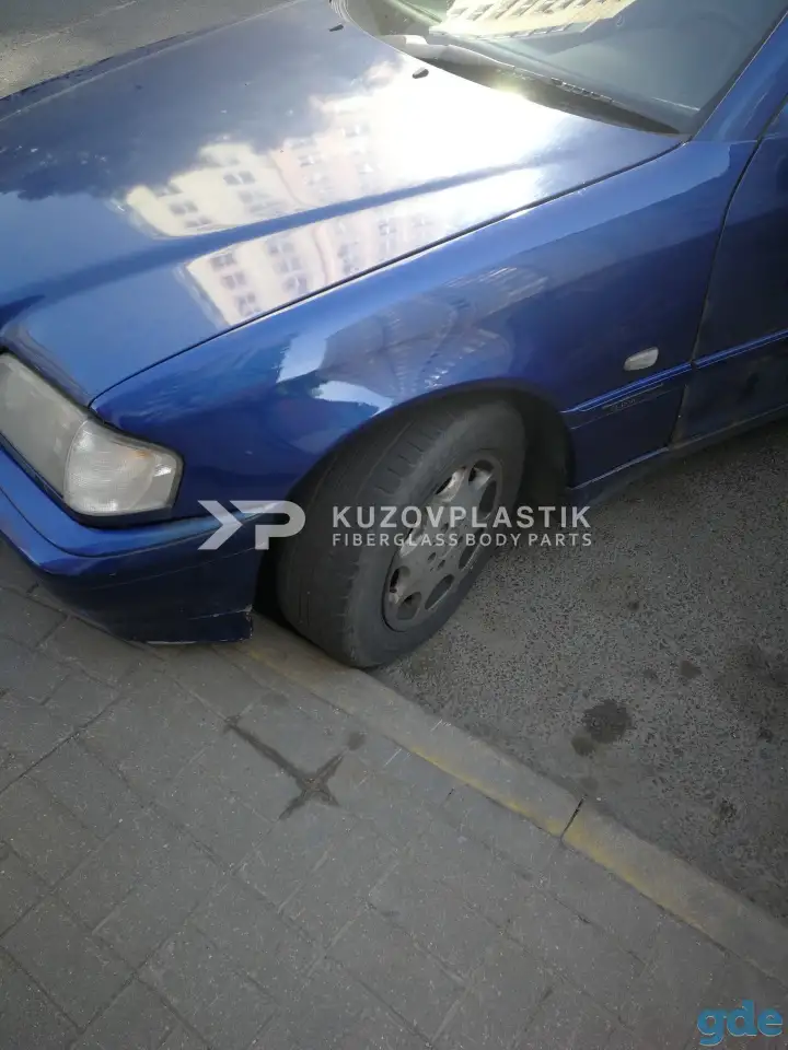 Крыло на Mercedes C W202 из стеклопластика., фотография 4