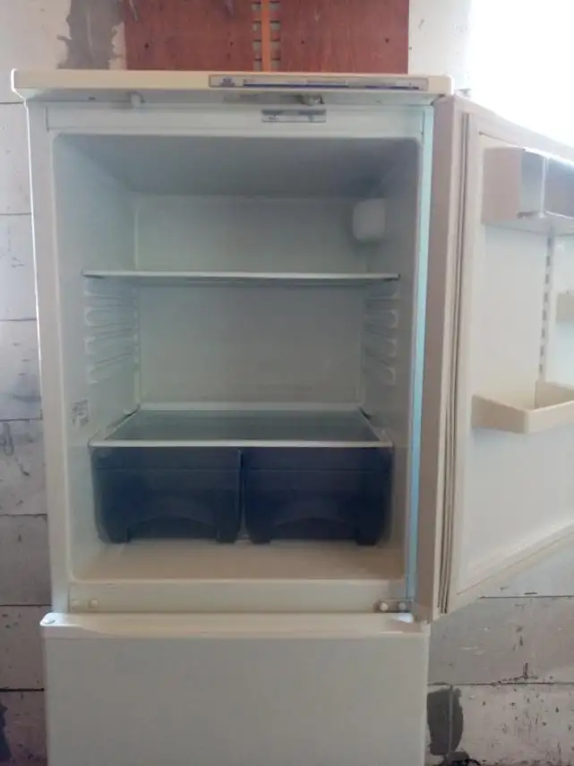 Продам холодильник Атлант, бу, 250 рублей, фотография 2