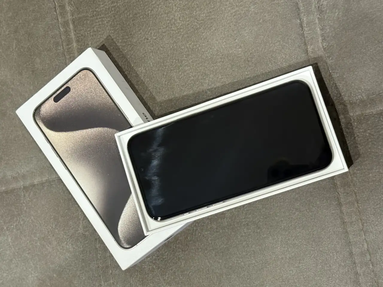 Новый телефон IPhone 15 pro max на 256г с гарантией 2 года, фотография 4