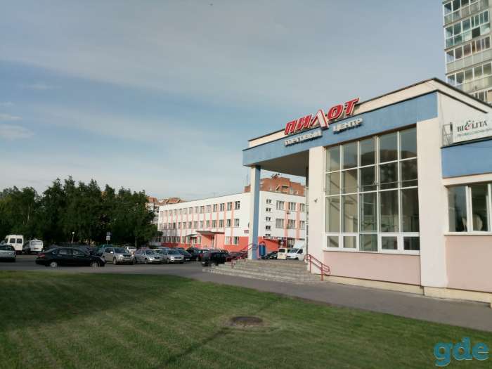 Торговое помещение 16,3 кв.м на главном входе в ТЦ Пилот рядом с ТЦ Грин, фотография 1