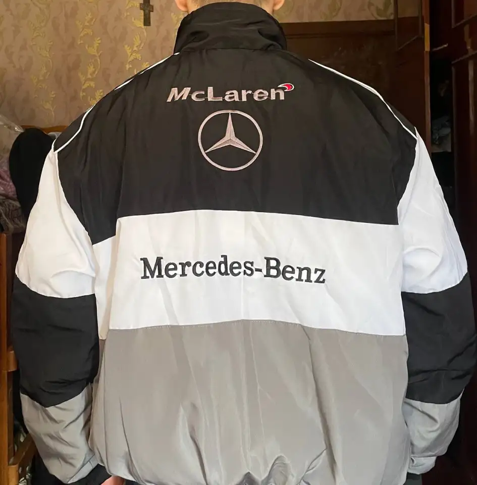 Бомбер Mercedes Benz, фотография 2