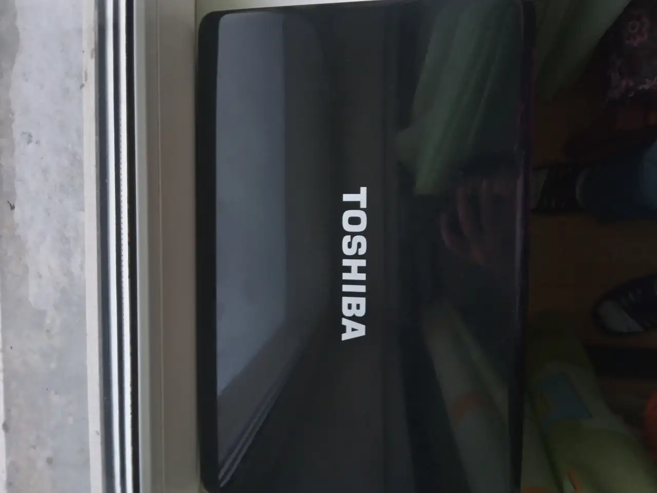 Продаю ноутбук Toshiba Satellite L670 Только из Германии, все родное Intel, как новый, made in Germany, 4gb Ram, 320gb H, фотография 5