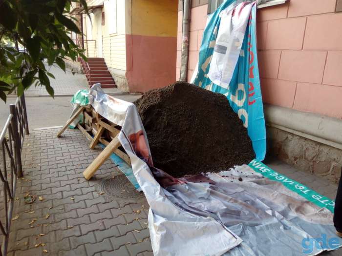 Старый баннер 3*6м, фотография 3