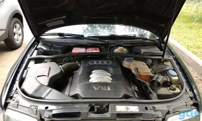 Автомобиль Audi A4, фотография 10