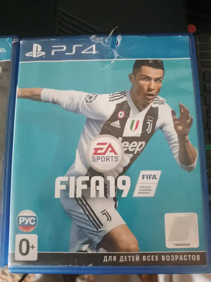 Диск игровой FIFA 2019 для приставки Sony PS4, фотография 2