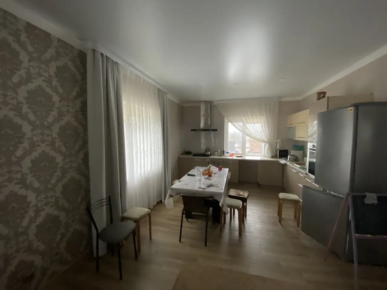 Двухэтажный дом в 5-ти минутах ходьбы от центра., фотография 8