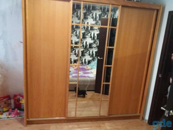 Шкаф купе + комод с зеркалом 250р, фотография 3