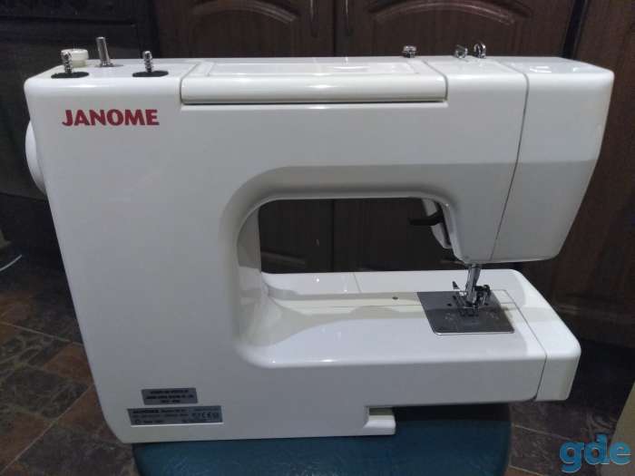 Швейная машинка Janome, фотография 3