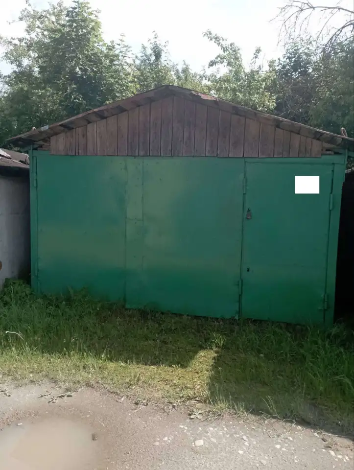 Продам гараж Индустриальный ЖБИ 4х6м, Район Индустриальный, фотография 1