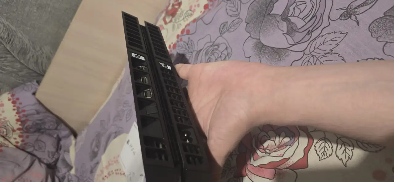 Playstation 4, фотография 5