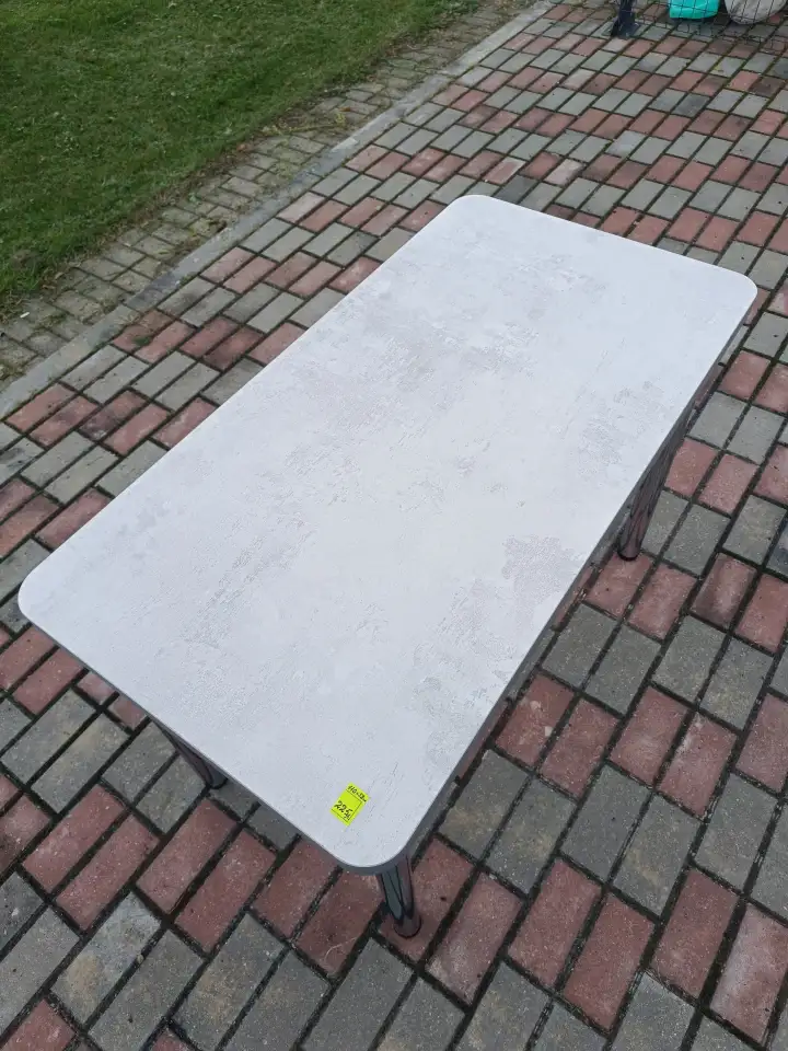 Стол крепкий новый 110х60см, фотография 4