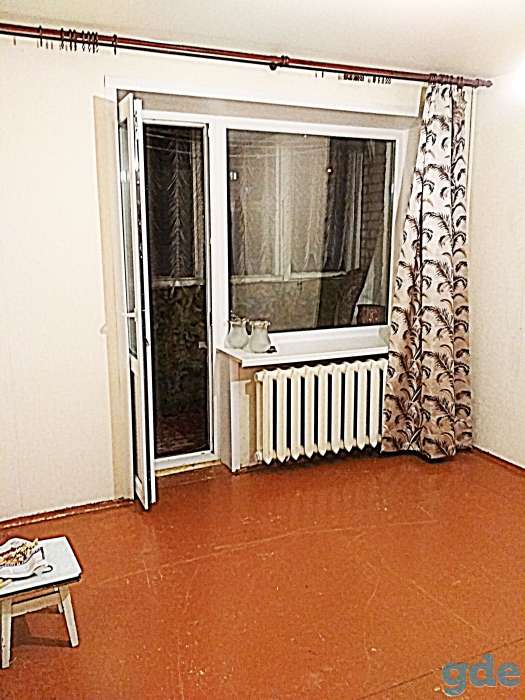 2 комнатная квартира в кирпичном доме с тихим зеленым двором и в центре города, фотография 2