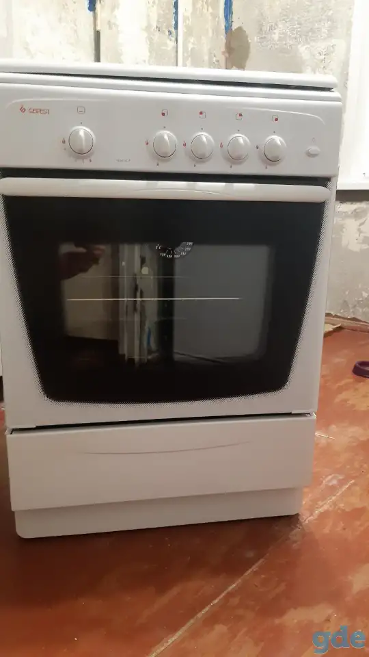 Срочно газовая плита Гефест Почти как новая, фотография 9