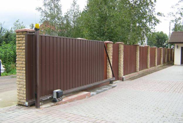 Уличные ворота - раздвижные и распашные., фотография 1