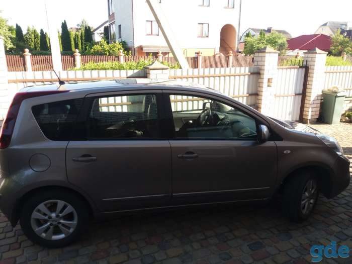 Авто  Nissan Note 2012, фотография 3