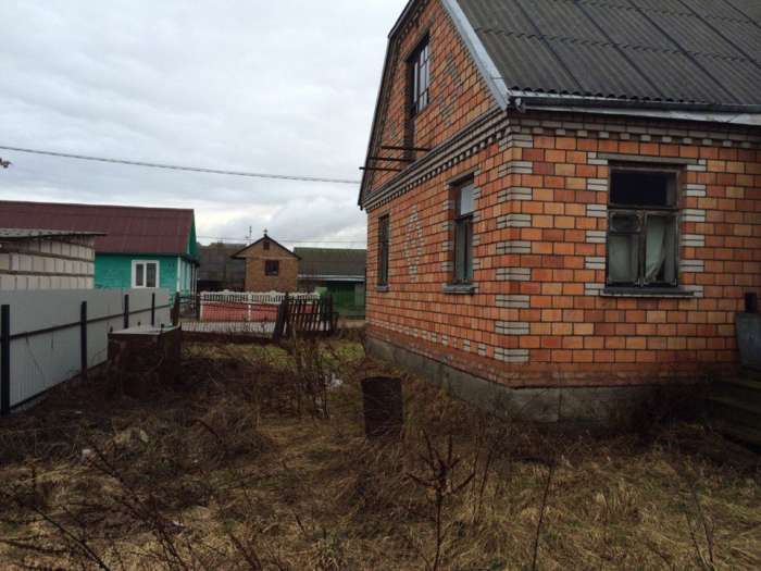 Продам пол дома с хоз постройками , фотография 3