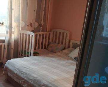 Дёшево продам детскую кроватку с матрасом, фотография 1