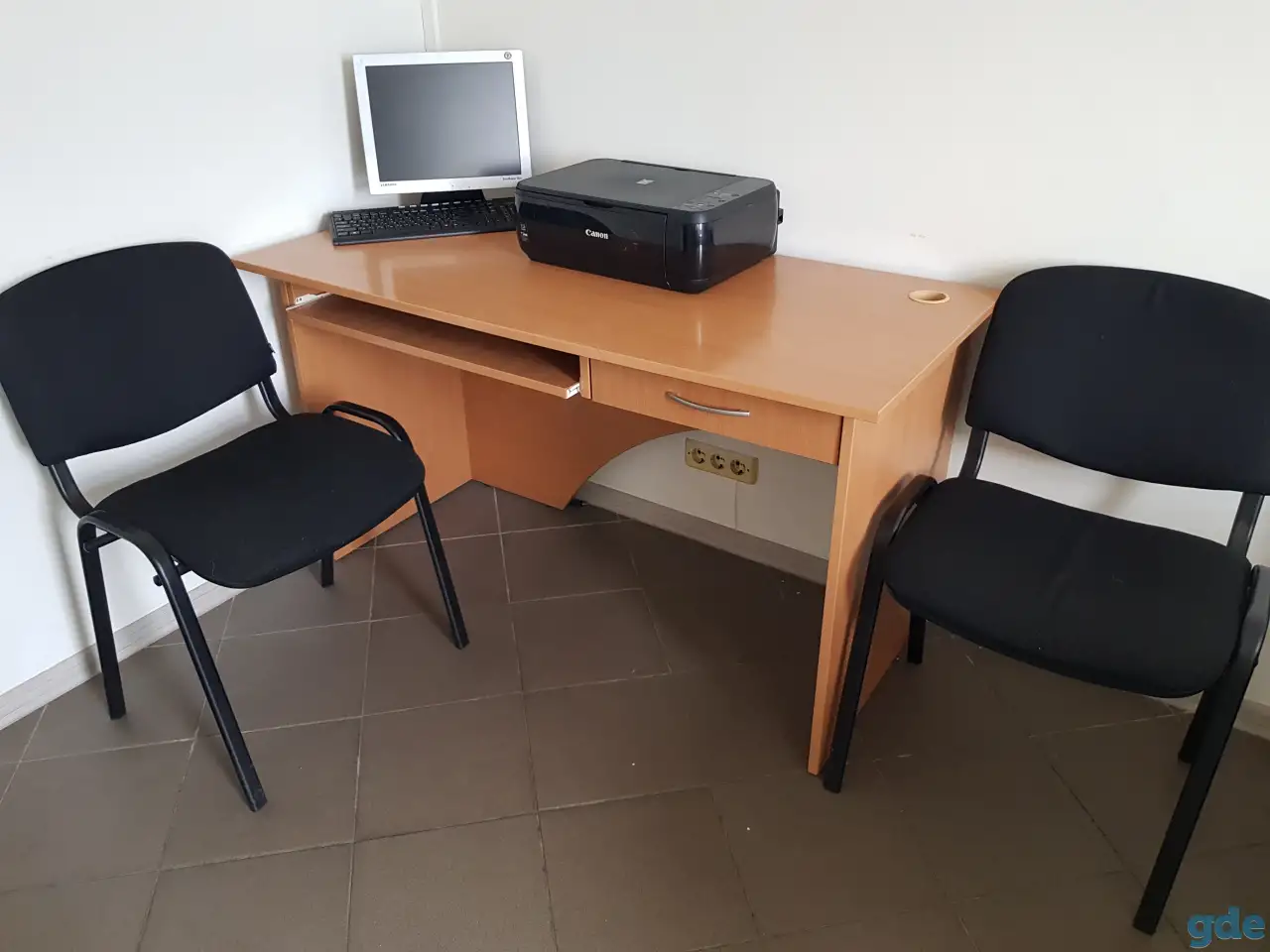 Распродажа офисной мебели, фотография 5