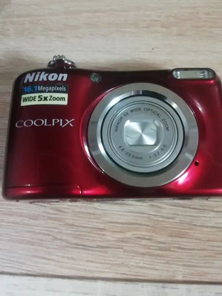 Цифровой фотоаппарат, фотография 1