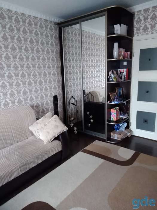 Продам трехкомнатную квартиру, 16-й микрорайон, фотография 9