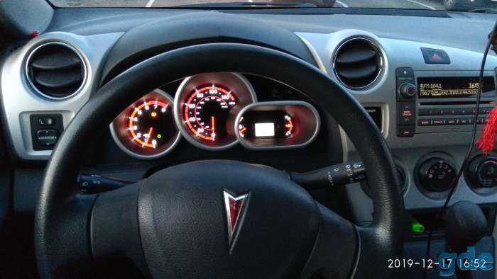 Toyota Matrix (Pontiac Vibe II) в хорошем состоянии, фотография 8