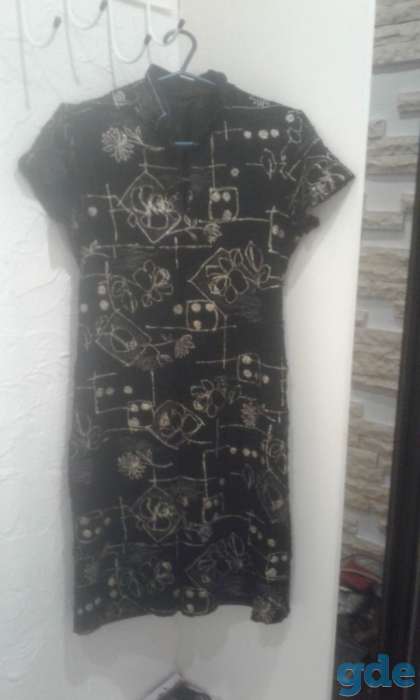 Платья , джинсовка и кожаный плащ для подростка., фотография 1