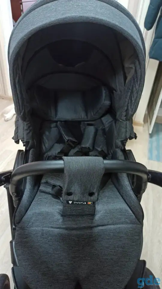 Продам коляску Invictus 2.0, 2 в 1, фотография 3